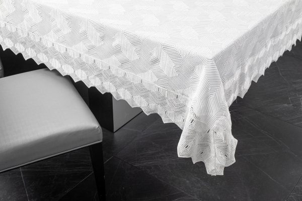 Geometric Tablecloth on Sale - Image 3